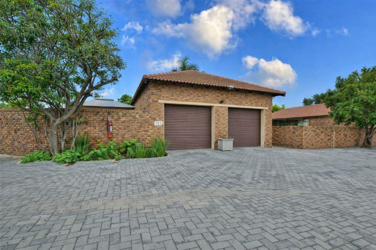 3 Bedroom Townhouse in Radiokop