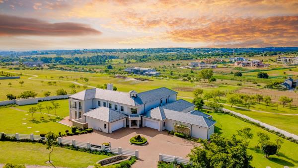 5 Bedroom House