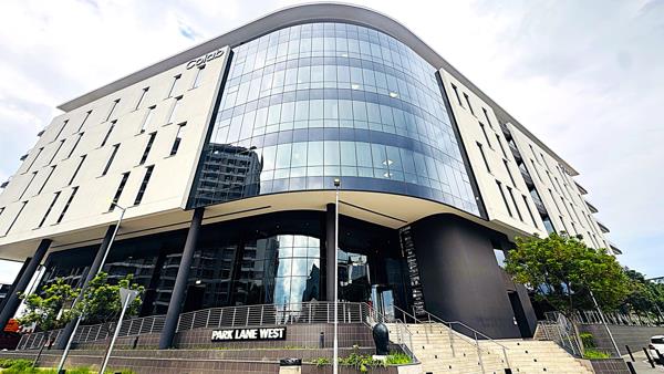 360  m² Office Space