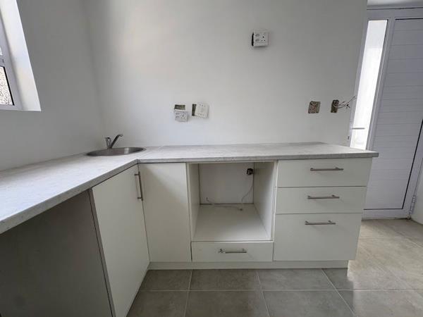 1 Bedroom Garden Cottage