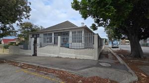 House in Port Elizabeth Central