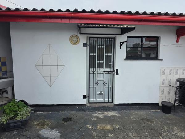 2 Bedroom Garden Cottage