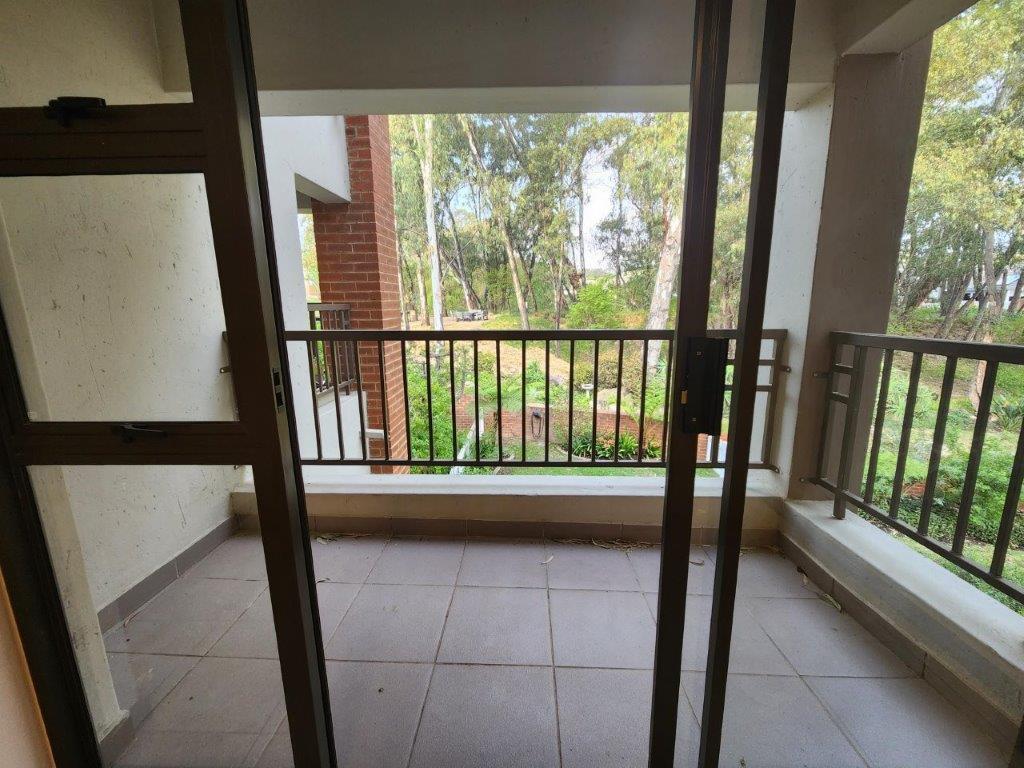 1 Bedroom Apartment in Douglasdale
