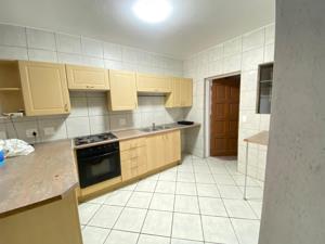 Apartment in Stonehenge