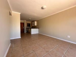 Apartment in Gordons Bay Central