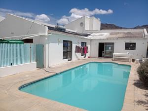 House in Marina Da Gama