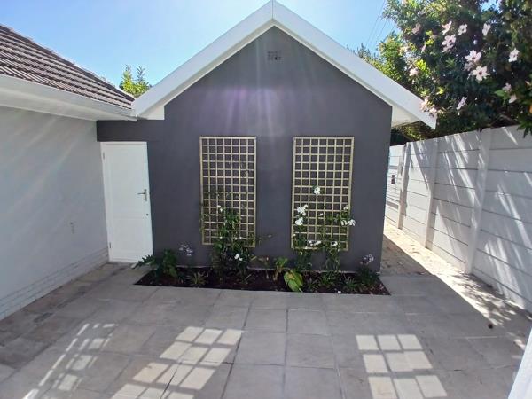 1 Bedroom Garden Cottage