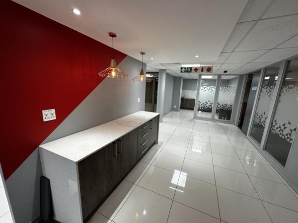 769  m² Office Space