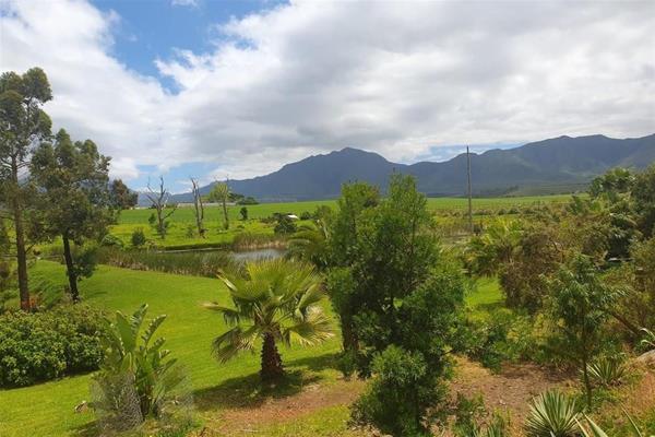 2 000  m² Commercial space