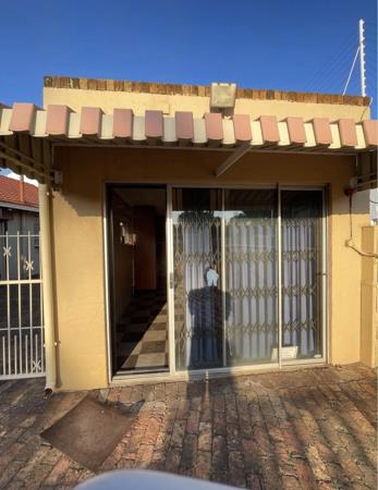 1 Bedroom Garden Cottage