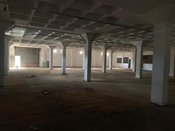 710  m² Industrial space