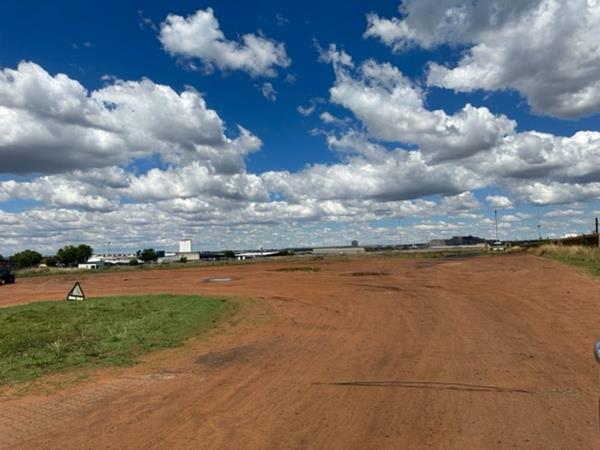 14 000 m² Industrial space