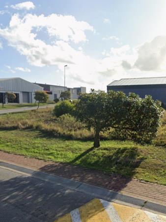 1 097 m² Land