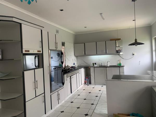 2.5 Bedroom Apartment