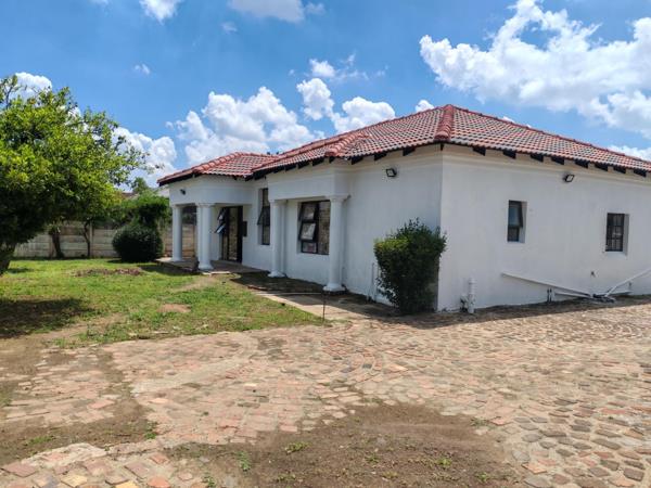 5 Bedroom House