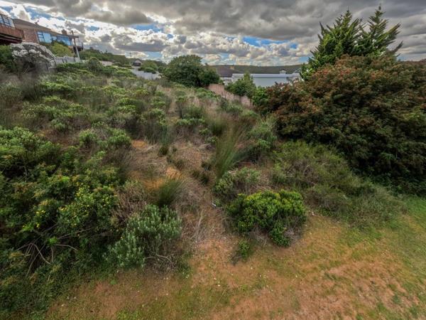 769 m² Land