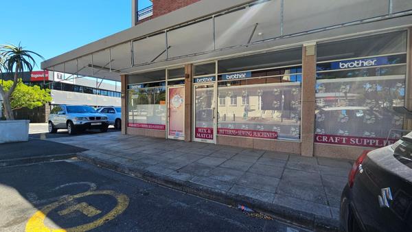 148  m² Commercial space