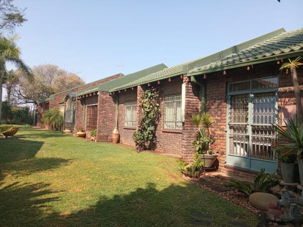 5 Bedroom House