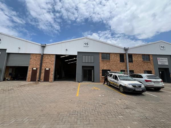 338  m² Industrial space