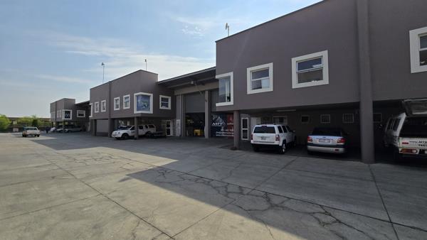 460  m² Industrial space