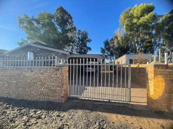 2 Bedroom House