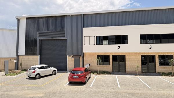 571  m² Industrial space