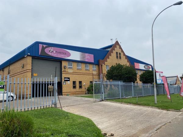 1 414  m² Industrial space