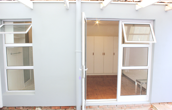 1 Bedroom Garden Cottage