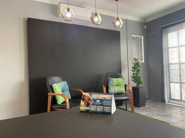 85  m² Commercial space