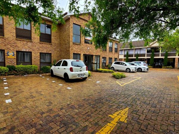 123  m² Office Space