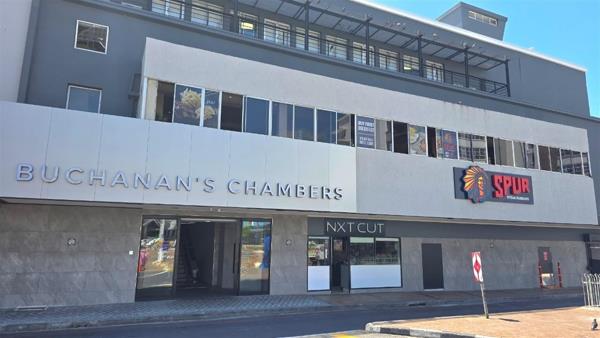 172  m² Office Space