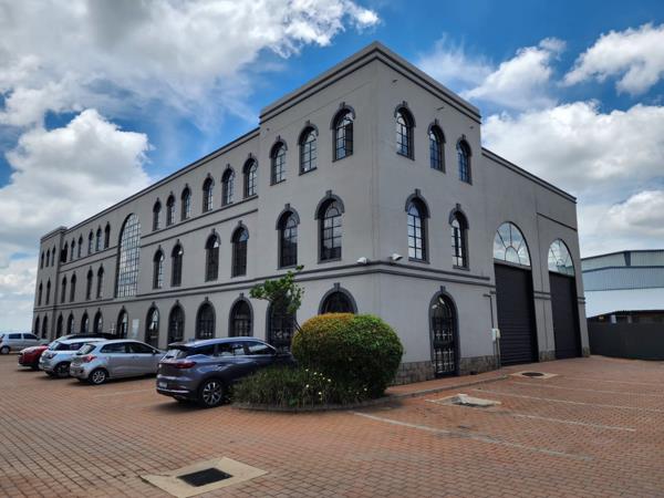 2 224  m² Commercial space