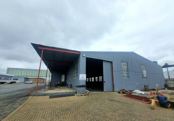 1 650 m² Industrial space