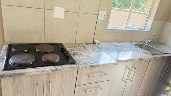 1 Bedroom Garden Cottage