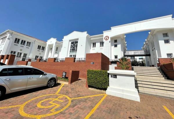 2 325  m² Commercial space