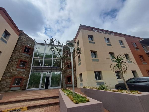 136 m² Commercial space