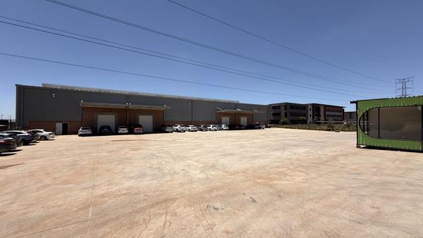 2 230  m² Industrial space