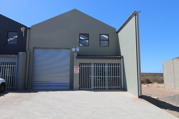 208  m² Industrial space