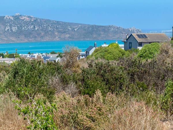 722 m² Land