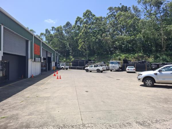 2 600  m² Industrial space