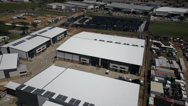 775  m² Industrial space