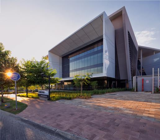 527  m² Commercial space