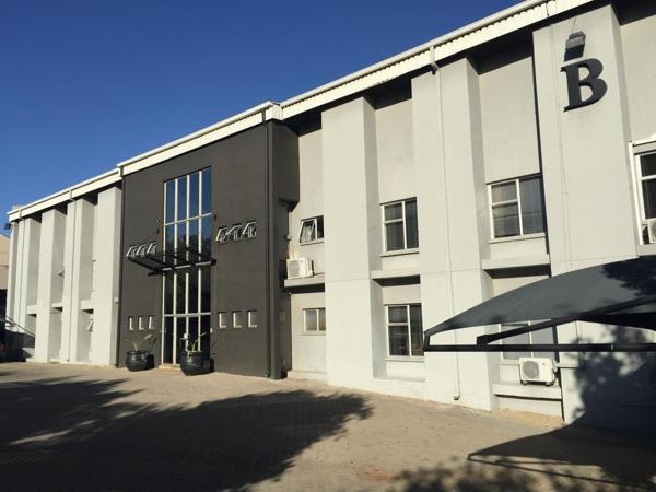 229  m² Commercial space