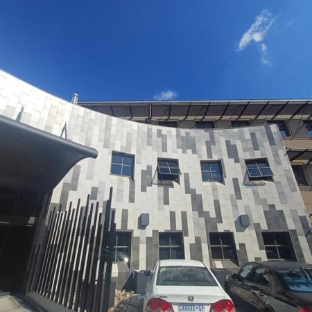 194  m² Office Space