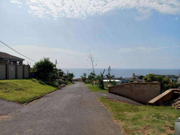 1 013 m² Land