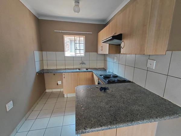 2 Bedroom Flat