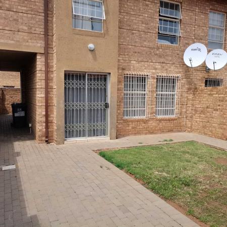 3 Bedroom Townhouse