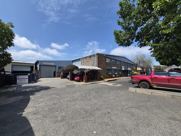 722  m² Industrial space