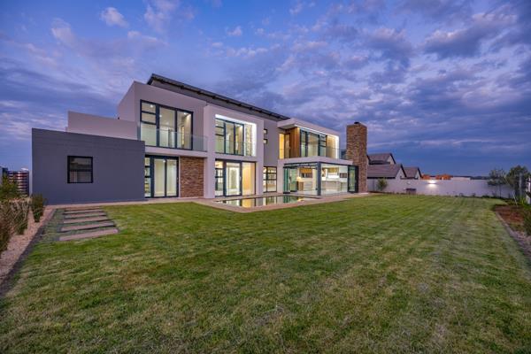 5 Bedroom House