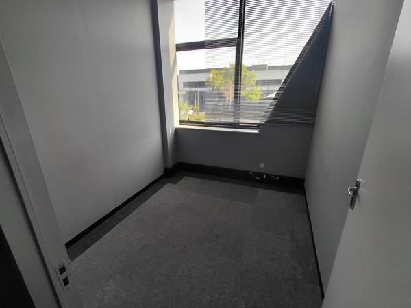 31  m² Commercial space